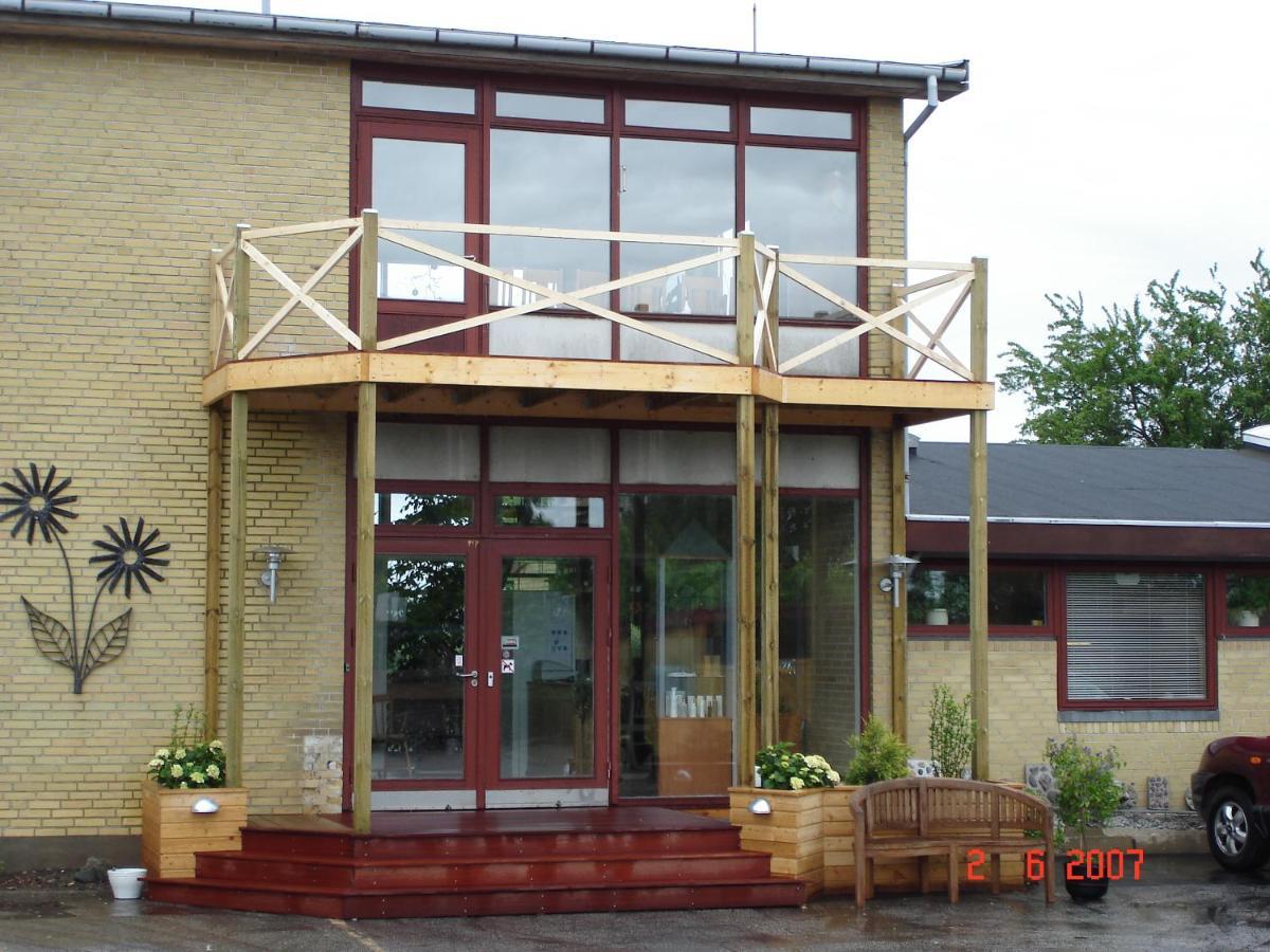 Nygammelso Bed & Breakfast Stege Exterior foto